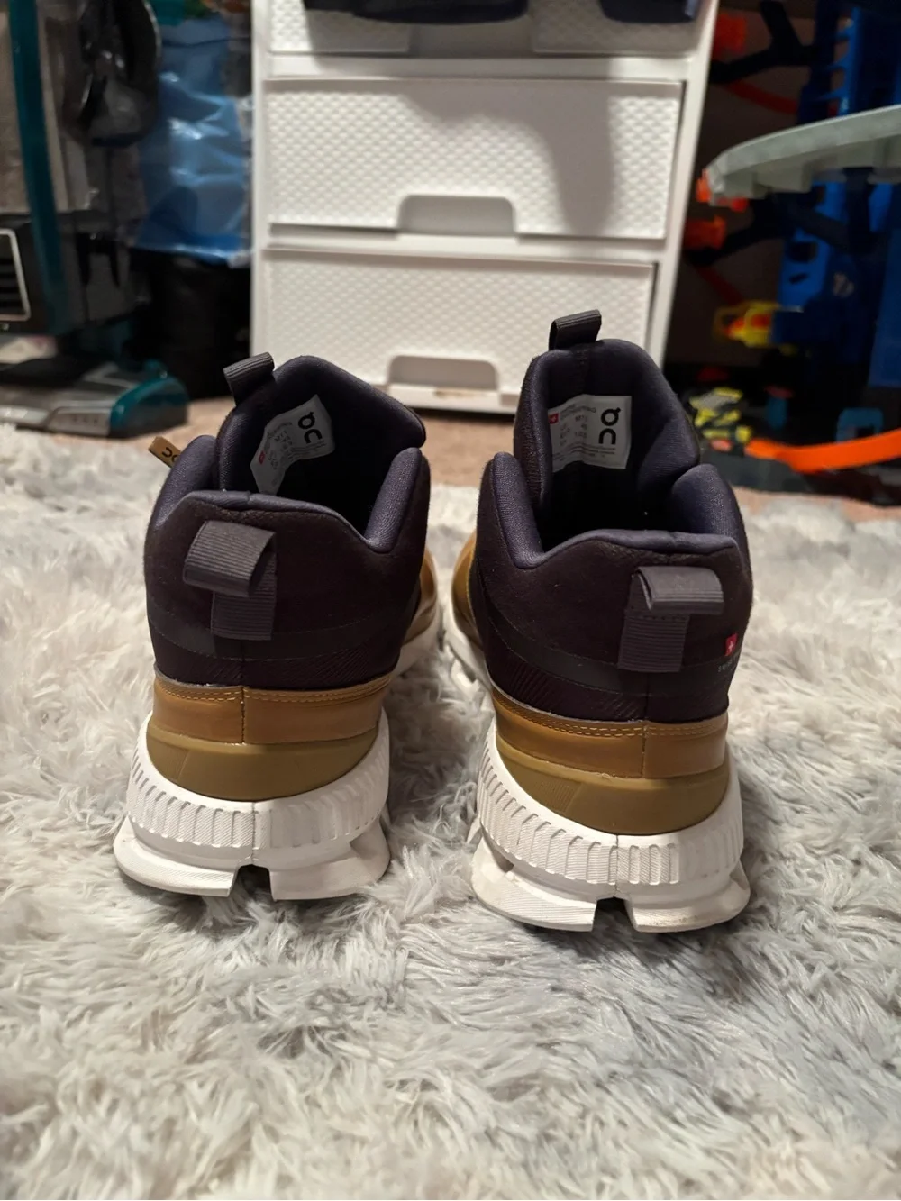 On Cloud Running Men's Athletic Shoes in Brown and Black with White Sole